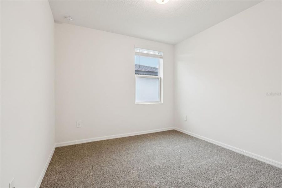 Spacious, unfurnished interior of a new home in Hamilton Bluff - Signature Series, Lake Hamilton (Image 17).