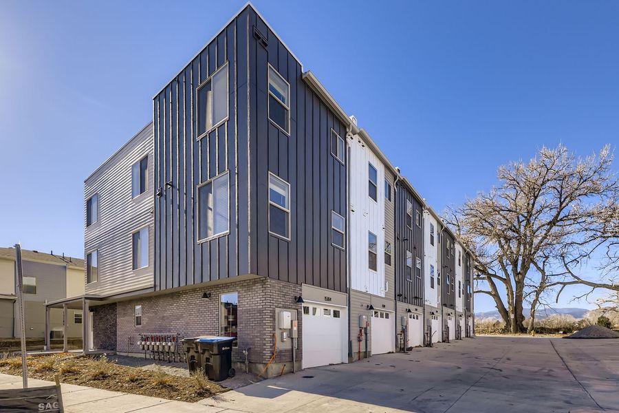 New Home in Arvada, CO.  - Slide 27