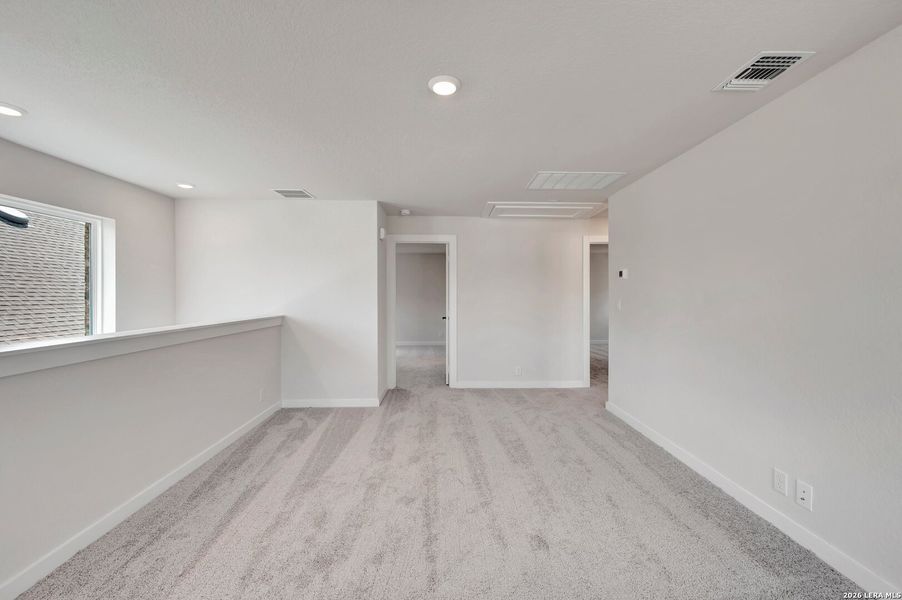 Spacious, unfurnished interior of a new home in Mayfair - Select Garden Series, New Braunfels (Image 14). Spacious, unfurnished interior of a new home in Mayfair - Select Garden Series, New Braunfels (Image 14).