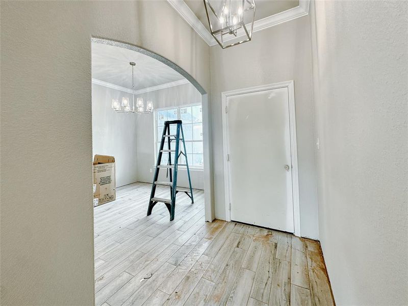 Spacious, unfurnished interior of a new home in , Hewitt (Image 19).
