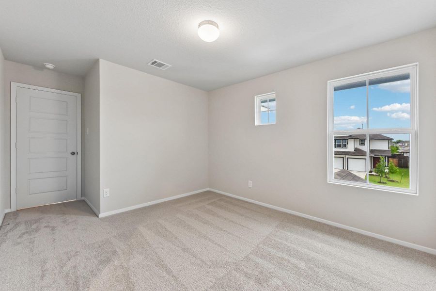 Spacious, unfurnished interior of a new home in Hymeadow, San Marcos (Image 21). Spacious, unfurnished interior of a new home in Hymeadow, San Marcos (Image 21).