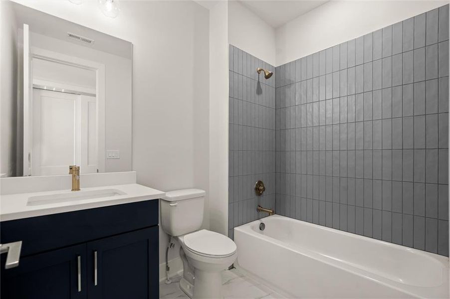 Furnished interior view inside a new home in , Alpharetta (Image 13).