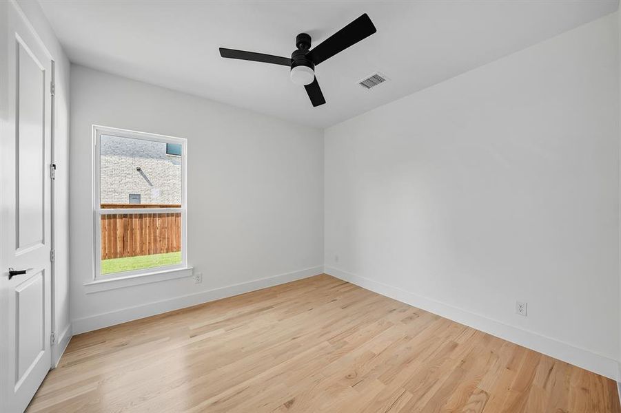 Spacious, unfurnished interior of a new home in Estates at Rockhill, Frisco (Image 26).