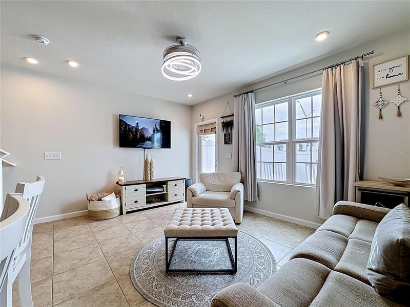 Furnished interior view inside a new home in , Bradenton (Image 16).