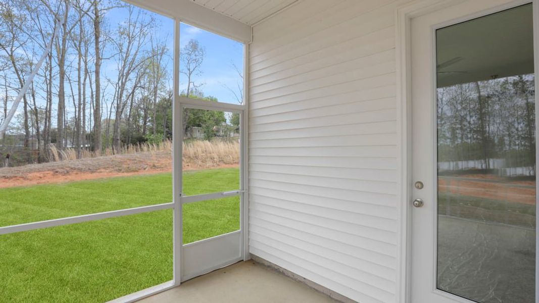 Exterior details and patio area of a home in Briargate, Fountain Inn (Image 20).