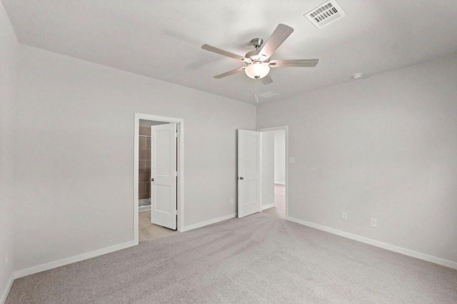 Spacious, unfurnished interior of a new home in Maple Heights, Porter (Image 21).