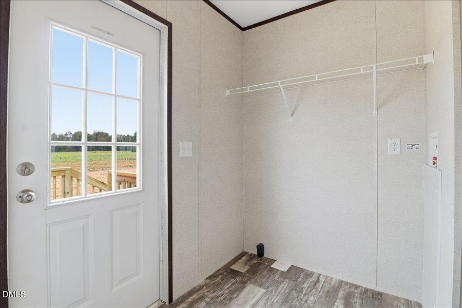 17-79 Old Daughtry Rd-17