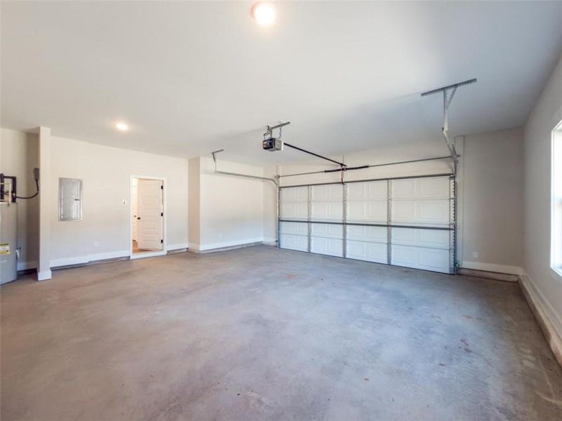 Spacious, unfurnished interior of a new home in , Social Circle (Image 33).