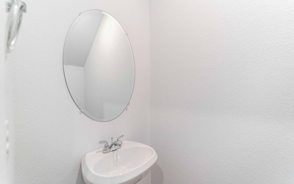 Close-up of interior finishes inside a home in Cool Water, Jarrell (Image 9).