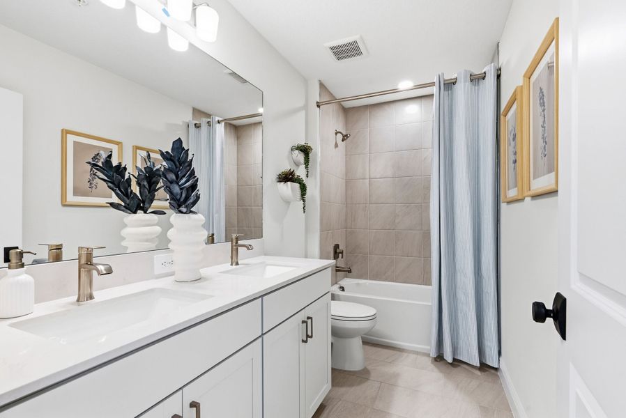 Upstairs Bathroom