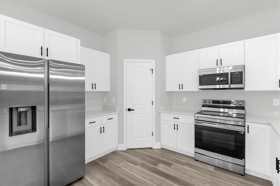 Furnished interior view inside a new home in , Ocala (Image 14).