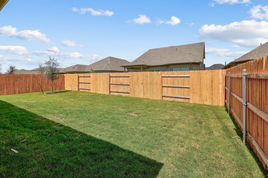 Exterior details and patio area of a home in Prairie Winds, Hutto (Image 4).