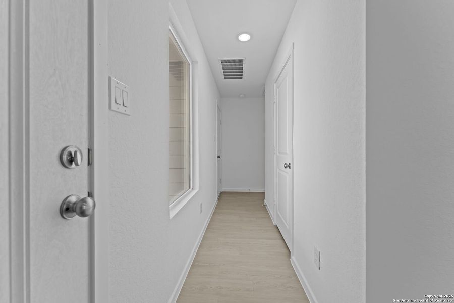 Spacious, unfurnished interior of a new home in , New Braunfels (Image 19). Spacious, unfurnished interior of a new home in , New Braunfels (Image 19).