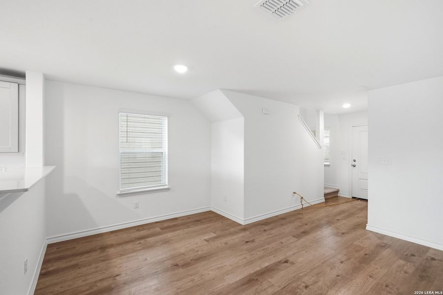 Spacious, unfurnished interior of a new home in Lily Springs, Seguin (Image 30). Spacious, unfurnished interior of a new home in Lily Springs, Seguin (Image 30).