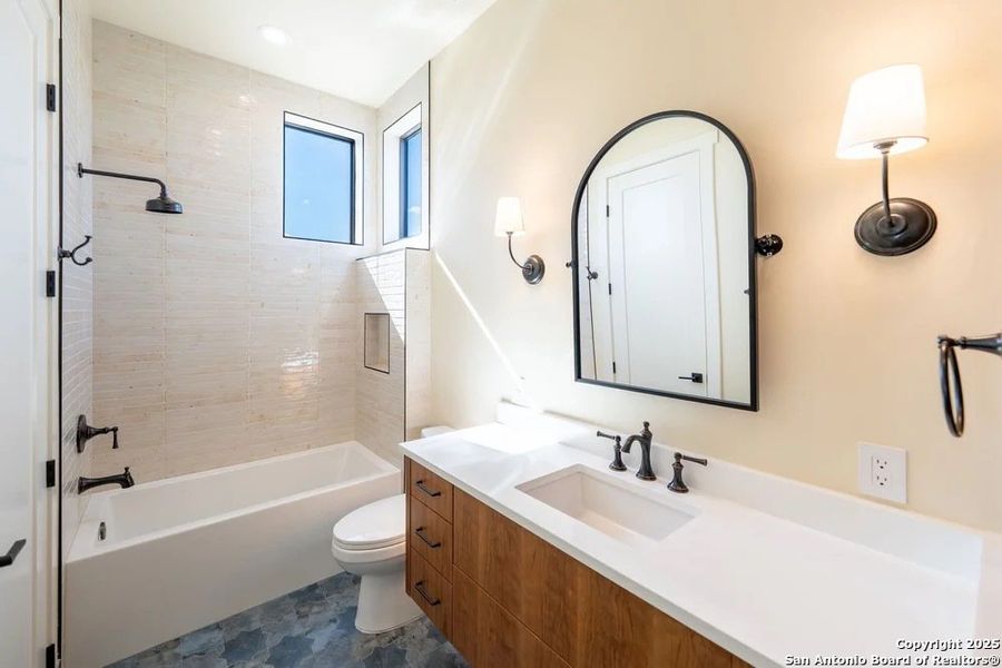 Furnished interior view inside a new home in , San Antonio (Image 12). Furnished interior view inside a new home in , San Antonio (Image 12).