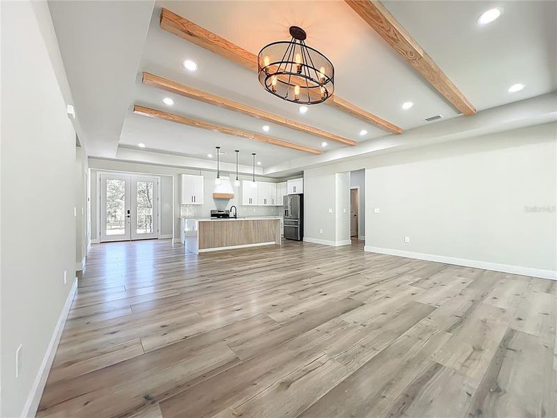 Spacious, unfurnished interior of a new home in , Dunnellon (Image 14).