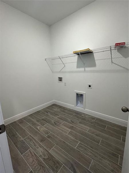 Spacious, unfurnished interior of a new home in Hills of Minneola, Minneola (Image 16). Spacious, unfurnished interior of a new home in Hills of Minneola, Minneola (Image 16).