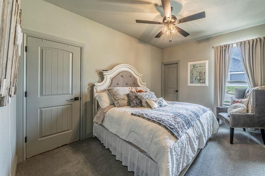 Furnished interior view inside a new home in , Weatherford (Image 10).