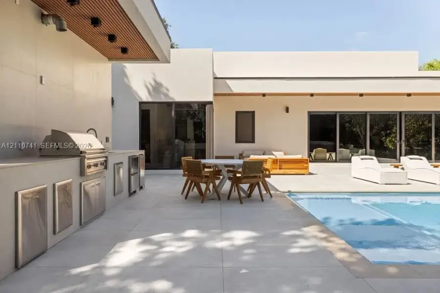 Outdoor dining Outdoor dining