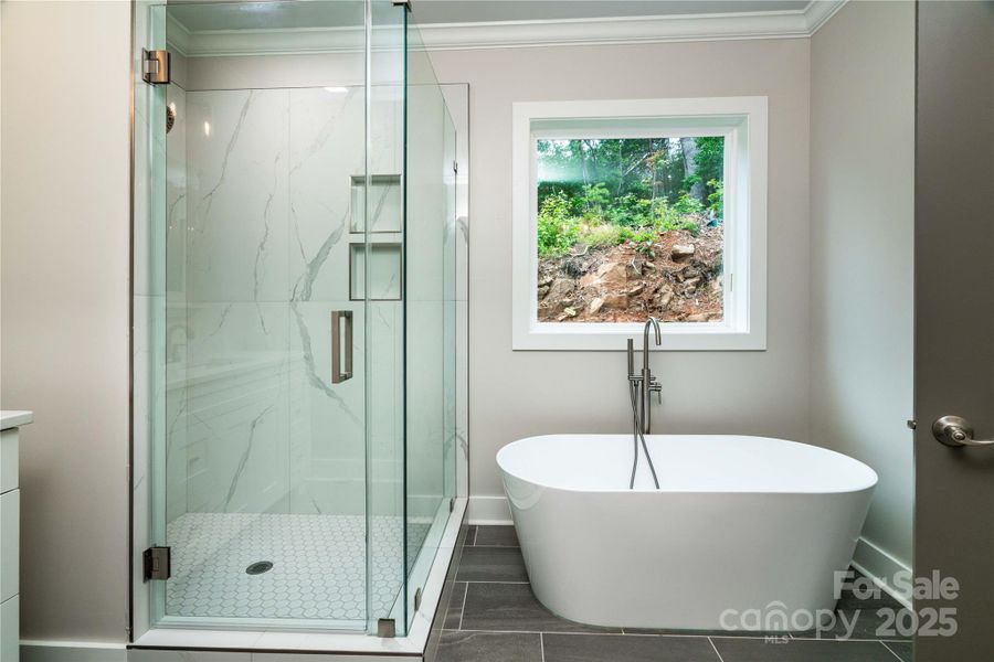 Furnished interior view inside a new home in , Dallas (Image 7). Furnished interior view inside a new home in , Dallas (Image 7).