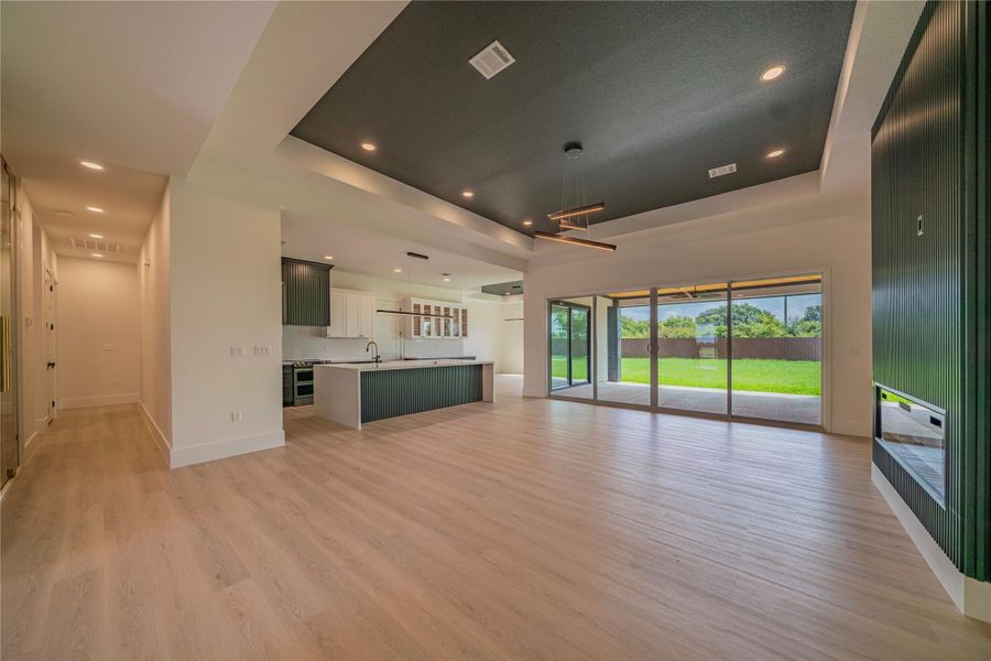 Spacious, unfurnished interior of a new home in , Hockley (Image 30).