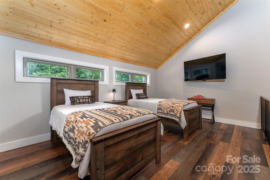 Furnished interior view inside a new home in , Burnsville (Image 18). Furnished interior view inside a new home in , Burnsville (Image 18).