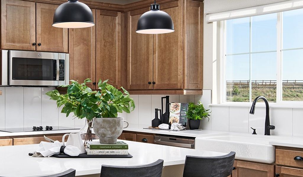 Layla-D698-CrosswayAtSecondCreek Kitchen Crop Layla-D698-CrosswayAtSecondCreek Kitchen Crop