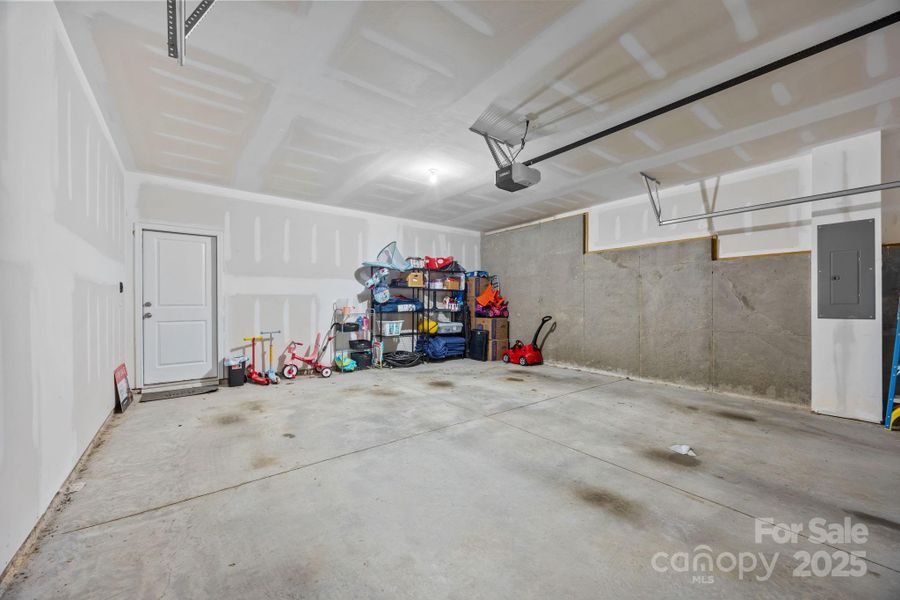 Image 31 of a home in .