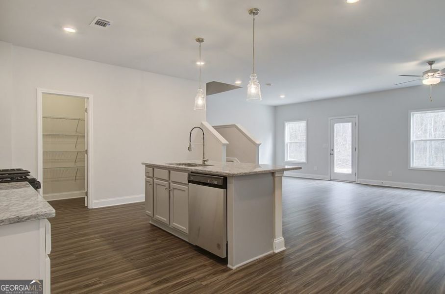 Spacious, unfurnished interior of a new home in Kentmere, Auburn (Image 14).