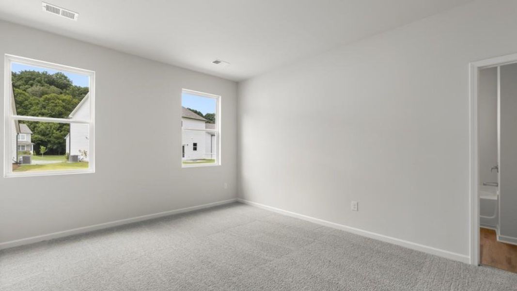 Spacious, unfurnished interior of a new home in Liberty Crossing, Braselton (Image 26).