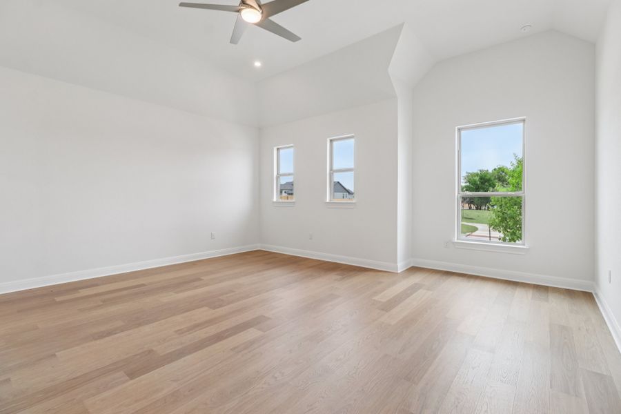 Spacious, unfurnished interior of a new home in Sage Hollow, Kyle (Image 26).