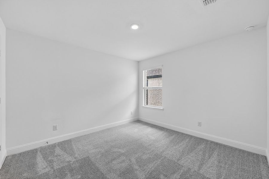 Spacious, unfurnished interior of a new home in The Ridge at Northlake, Northlake (Image 24).
