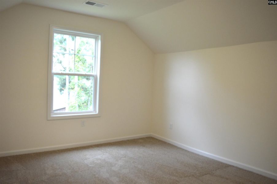 Spacious, unfurnished interior of a new home in Bickley Station, Irmo (Image 25).