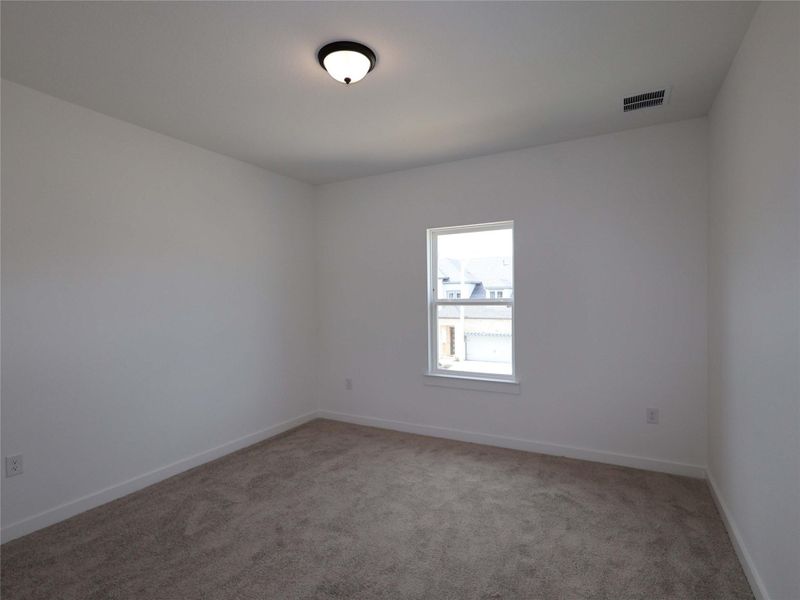 Spacious, unfurnished interior of a new home in Barksdale, Leander (Image 21).