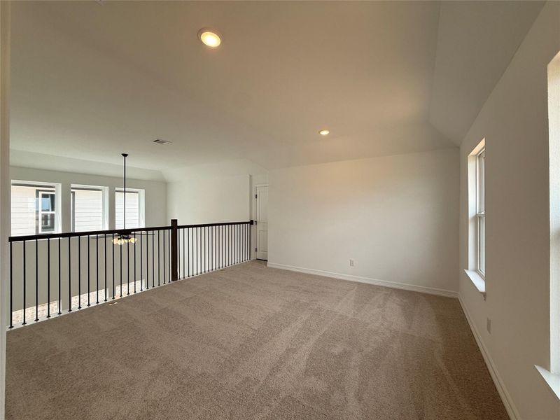 Spacious, unfurnished interior of a new home in Wildrye, Waller (Image 25).