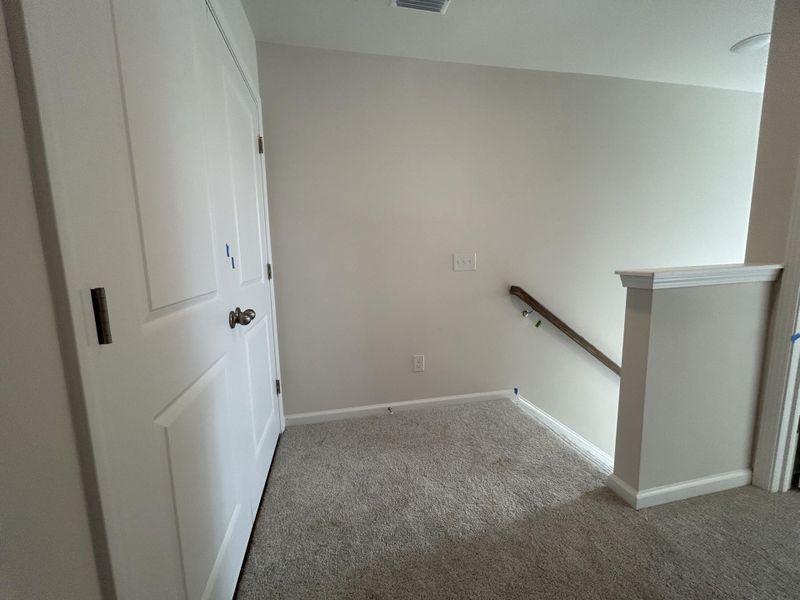 Spacious, unfurnished interior of a new home in , Summerville (Image 17).