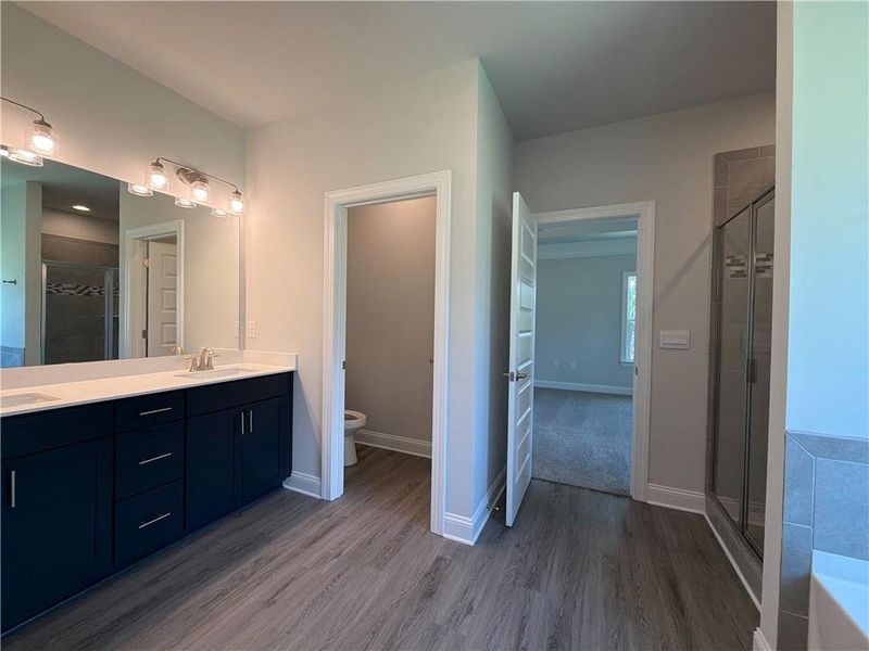 Furnished interior view inside a new home in Tuscany Hills, Douglasville (Image 8).