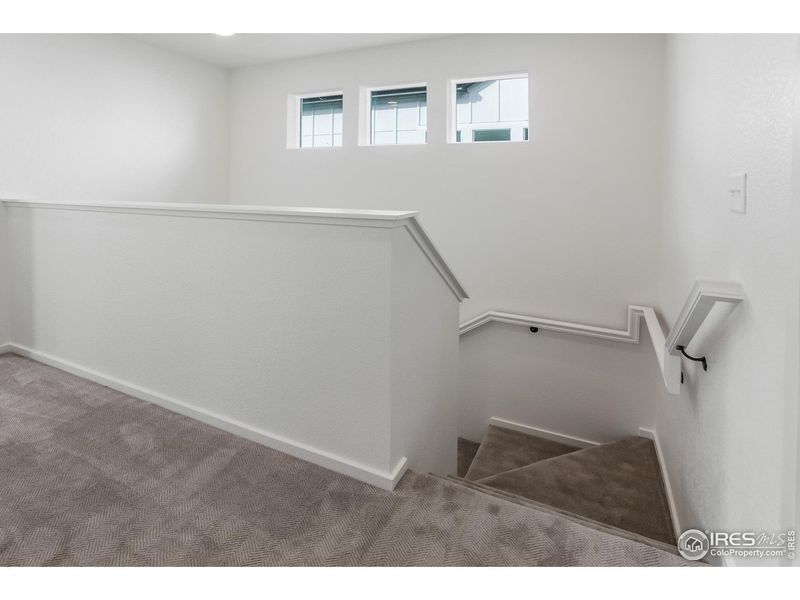 Spacious, unfurnished interior of a new home in , Fort Collins (Image 17).