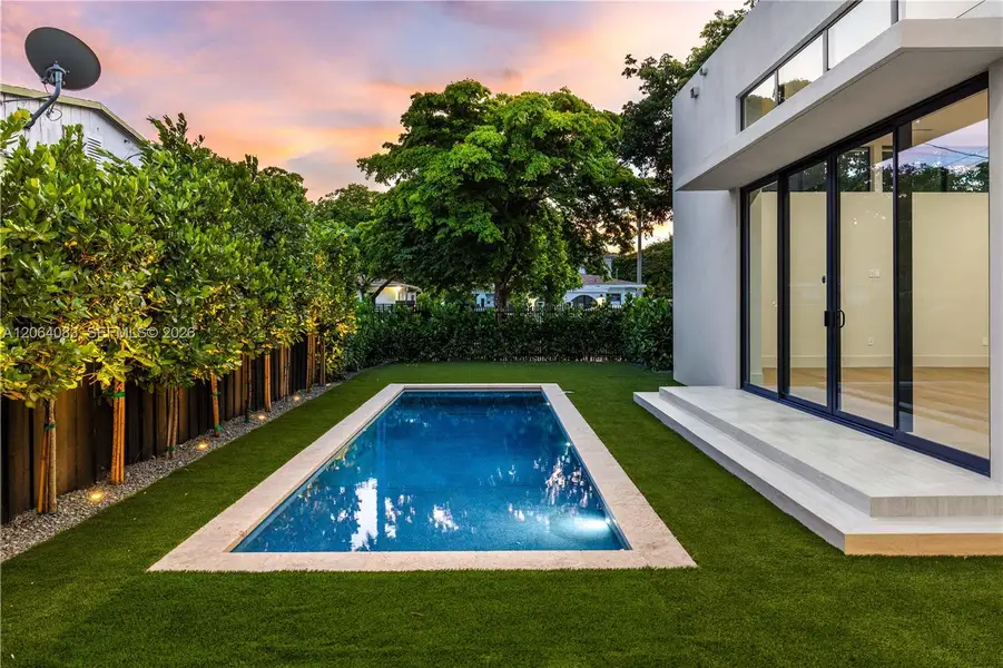 Exterior details and patio area of a home in , Miami (Image 18).
