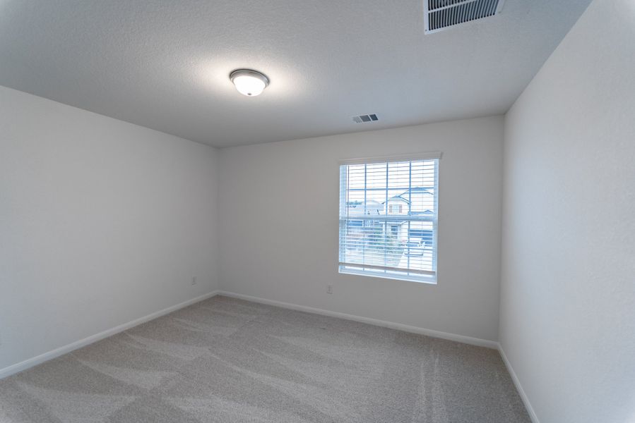 Spacious, unfurnished interior of a new home in Cool Water, Jarrell (Image 14).