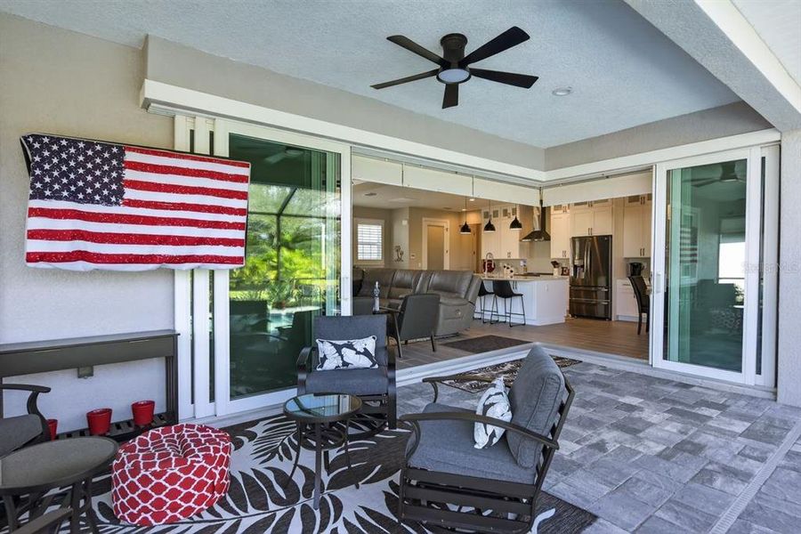 Exterior details and patio area of a home in , Punta Gorda (Image 4).
