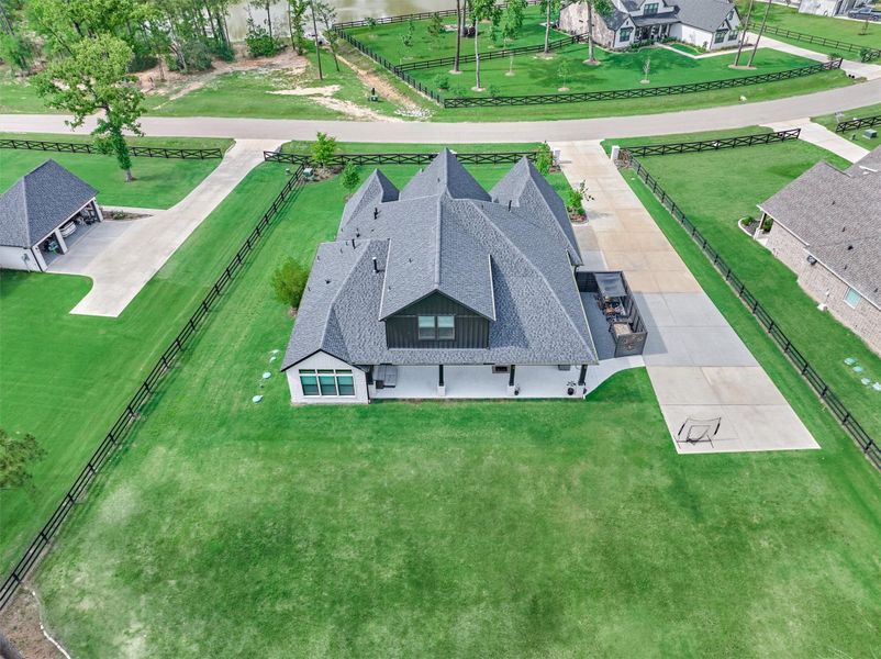 Image 43 of a home in .