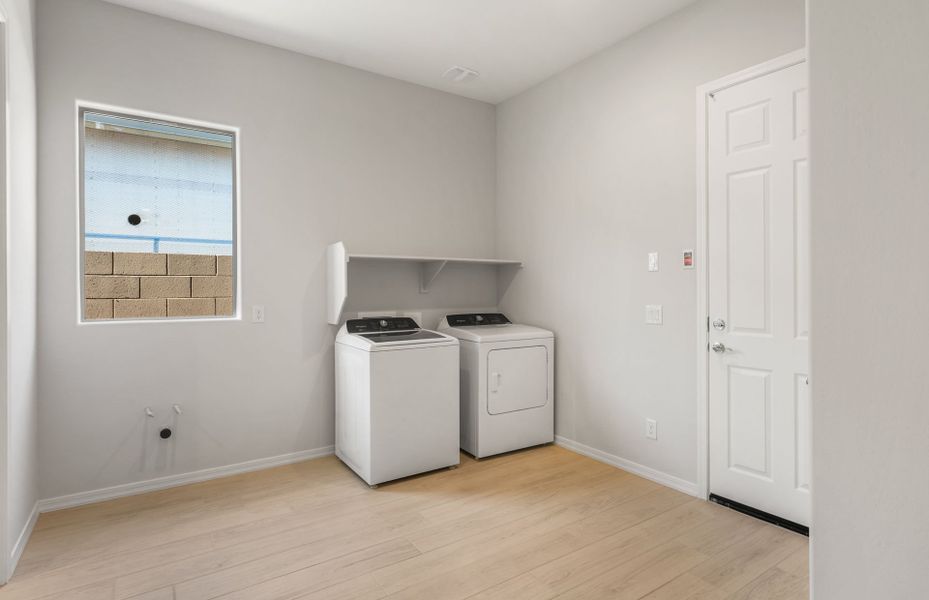 Furnished interior view inside a new home in Visara, Surprise (Image 15).