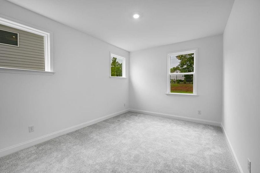 Spacious, unfurnished interior of a new home in Reserve at Hickory Walk, Kennesaw (Image 31).