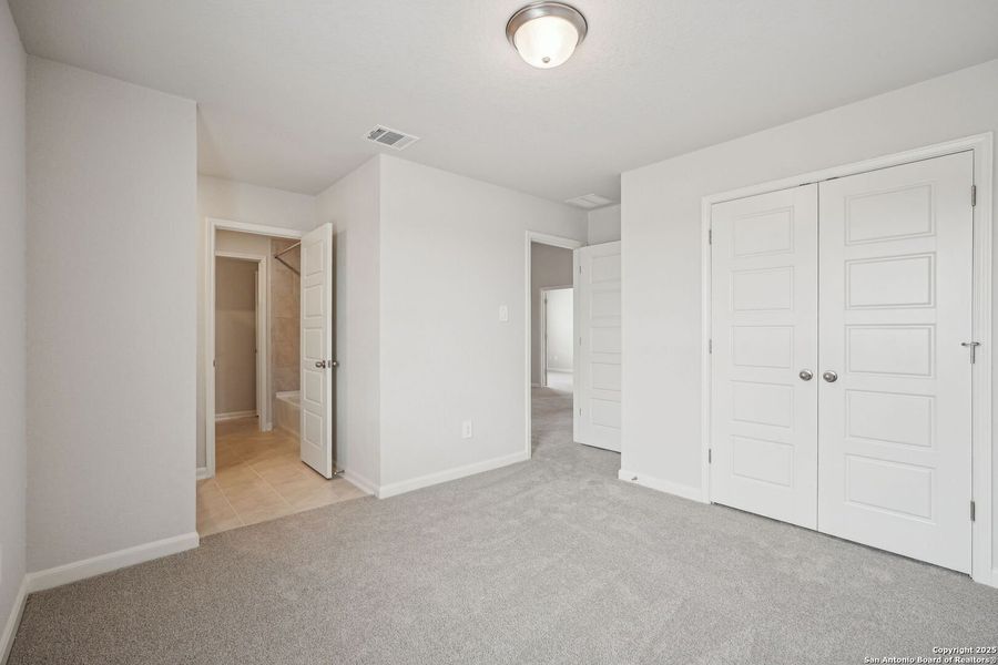 Spacious, unfurnished interior of a new home in Sagebrooke - Premier Series, San Antonio (Image 43). Spacious, unfurnished interior of a new home in Sagebrooke - Premier Series, San Antonio (Image 43).