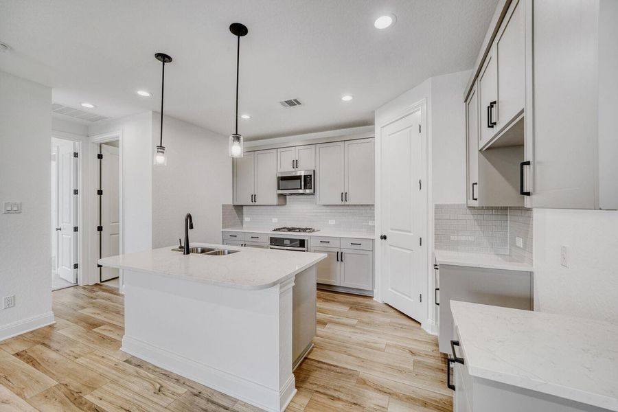 Furnished interior view inside a new home in , Buda (Image 7).