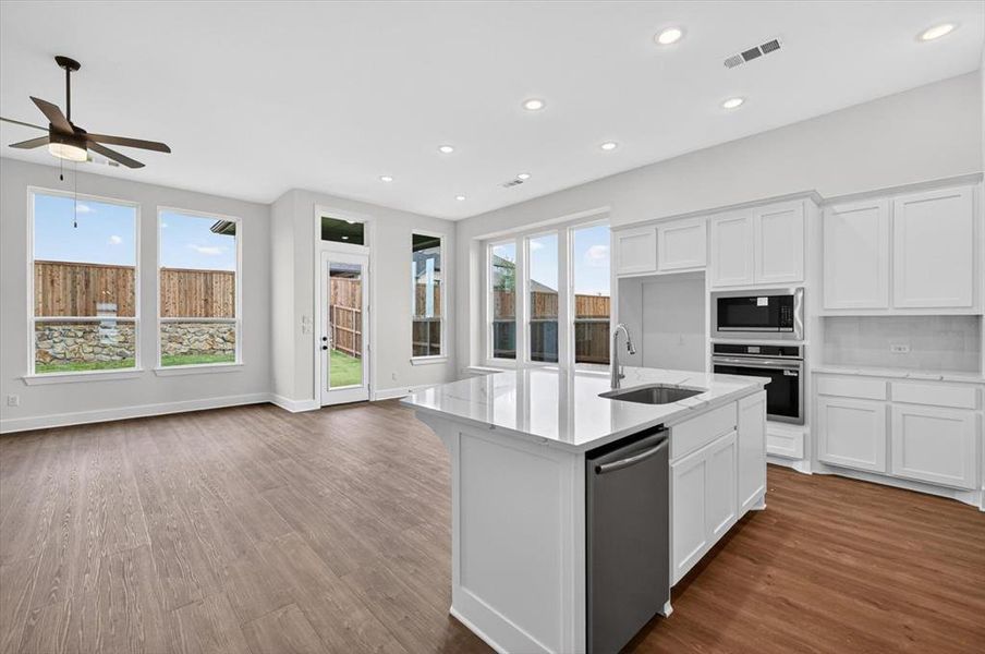 Furnished interior view inside a new home in Wellington, Haslet (Image 10).