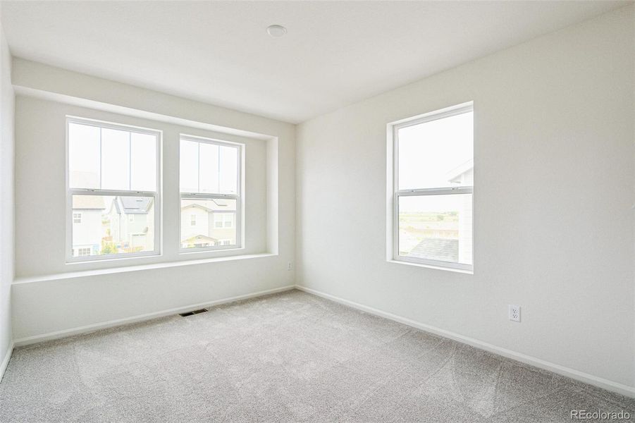 Image 25 of a home in Turnberry Villas.