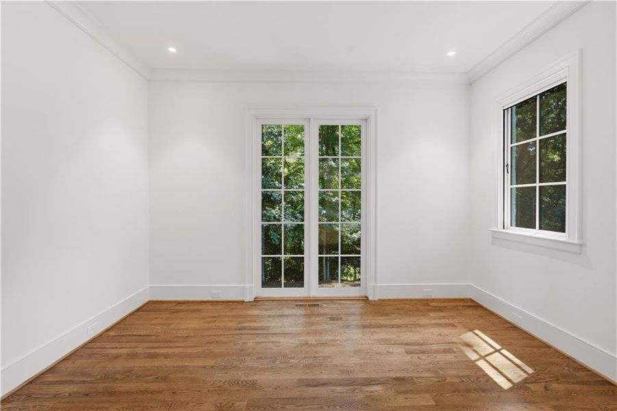Spacious, unfurnished interior of a new home in , Atlanta (Image 26).