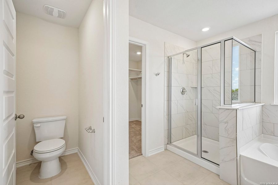 Furnished interior view inside a new home in Woodside Farms, Seguin (Image 9).